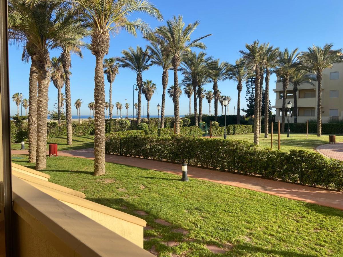 Lupe Villa Romana روكيتاس ذي مار المظهر الخارجي الصورة